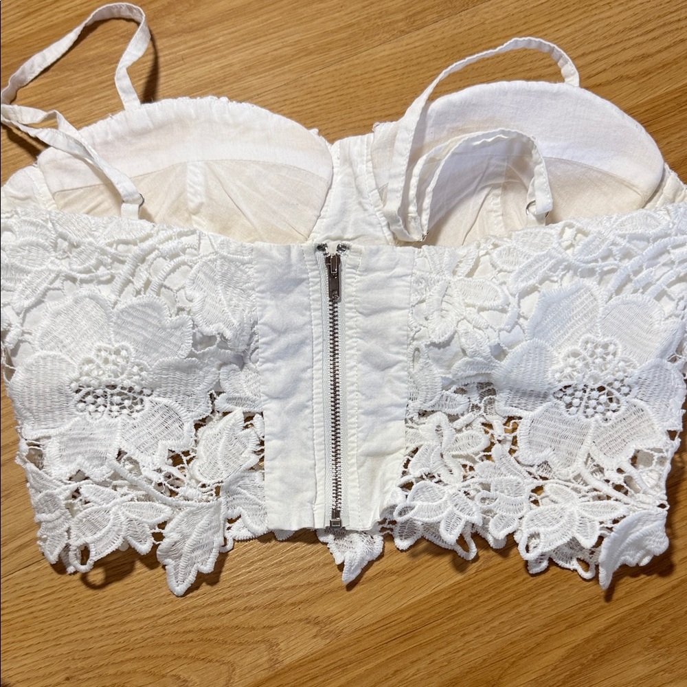 L’atiste by Amy White Lace Floral Crop Top Bustier Small - Picture 3 of 6